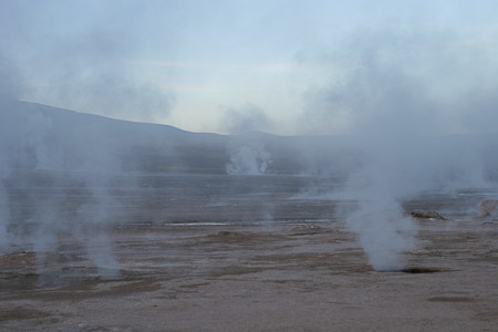 Vroeg inde ochtend zijn de geisers van Los Géiseres del Tatio het actiefst.