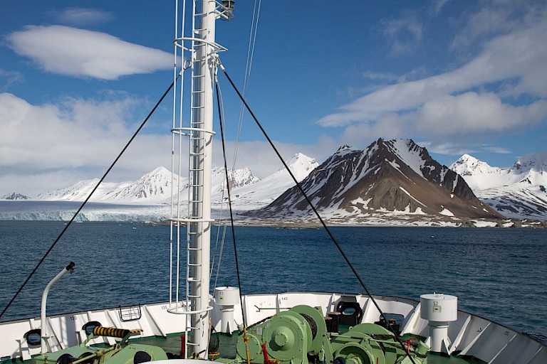 De Ortelius in de Hornsund, Spitsbergen.