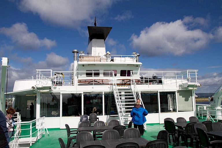 Bovendek van expeditiecruiseschip Expedition.