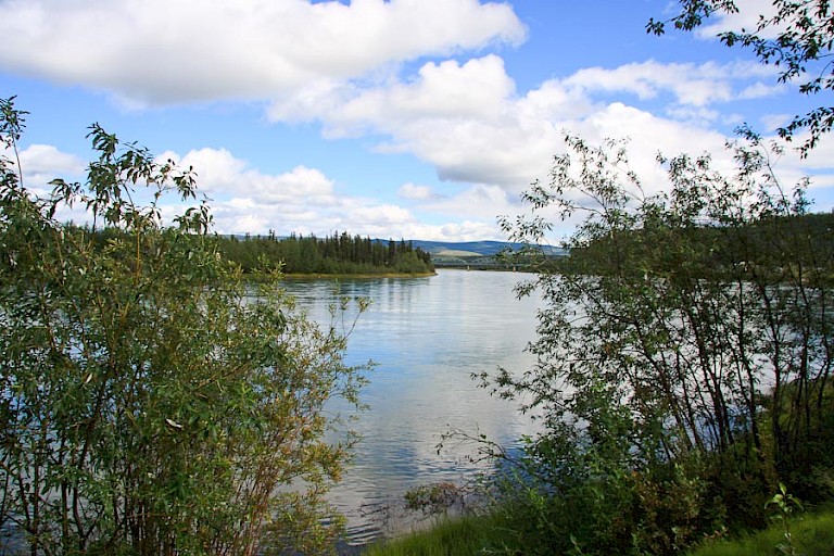 De Yukon is slechts één van de vele rivieren die de provincie Yukon rijk is.